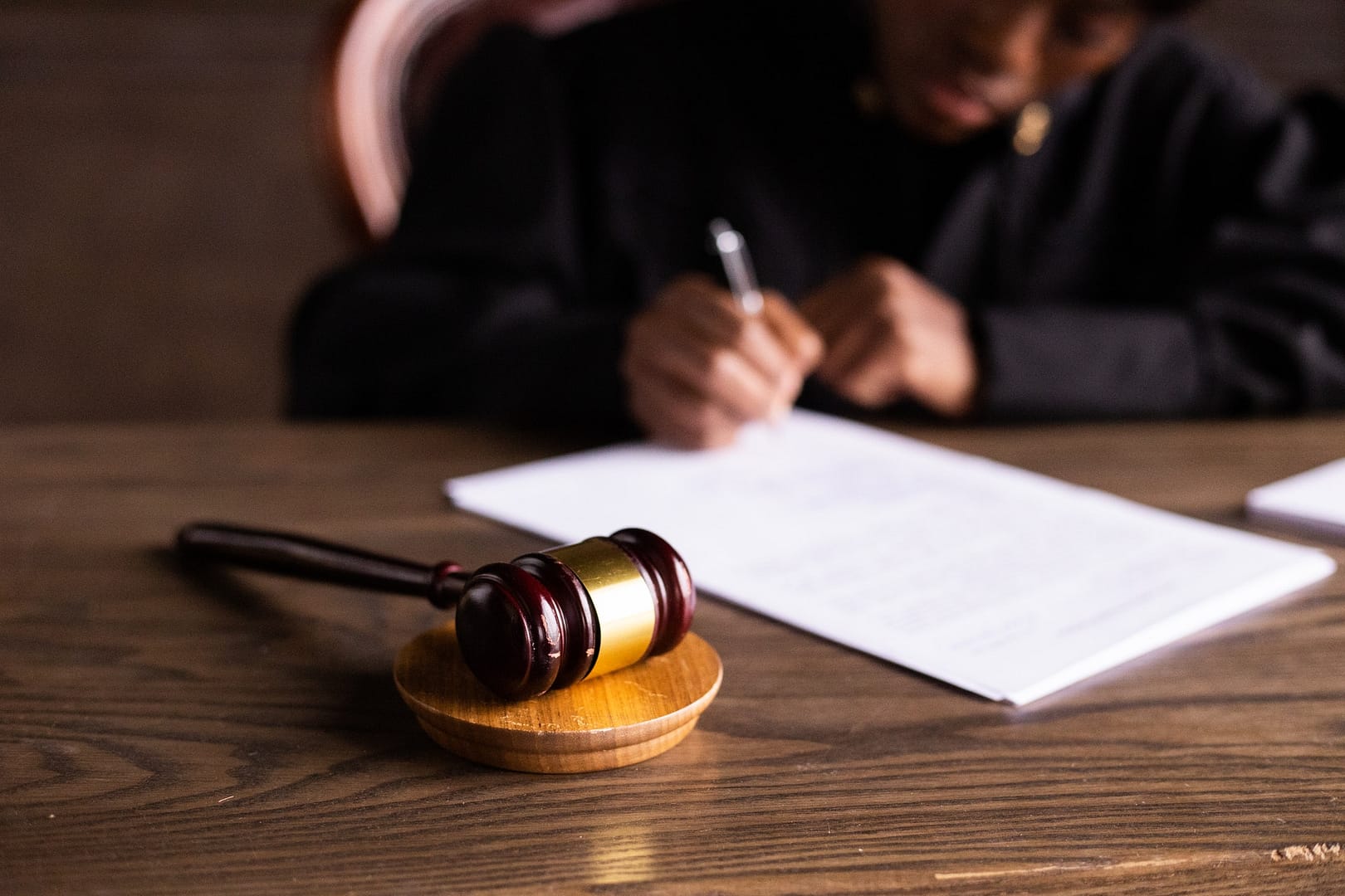 estate lawyer